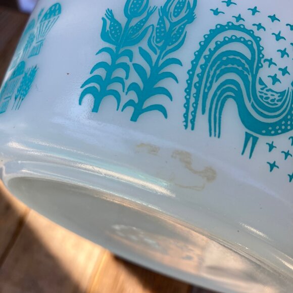 Pyrex Turquoise Butterprint 472 casserole with lid - Picture 8 of 12